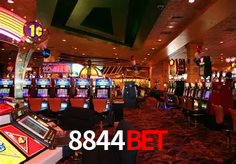 Desvendando o Mundo dos Jogos Virtuais na 8844bet
